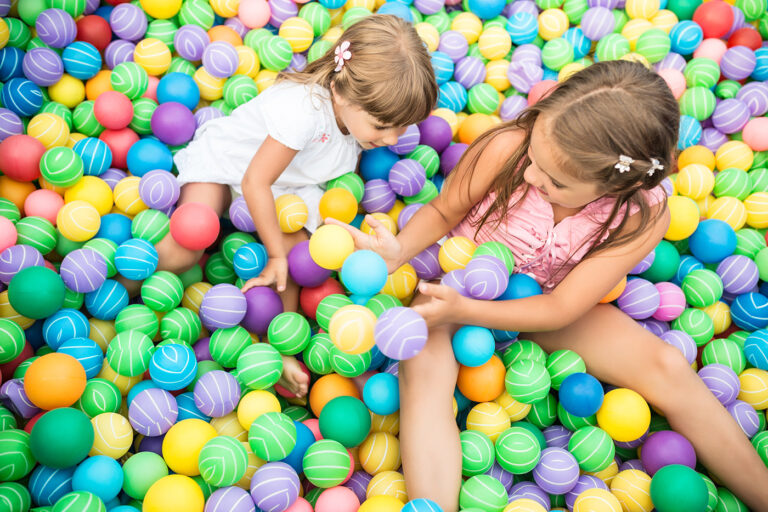 Rainbow Park – Kids World
