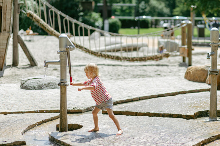 Wasserspielplatz Enzauenpark